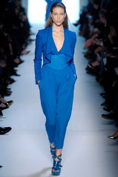 Look 37